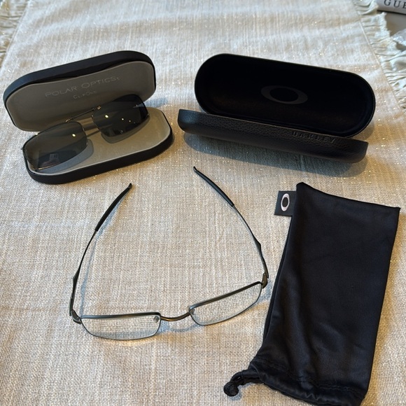 Oakley Eyeglasses Frames OX3136 w/case and clip-ons - Picture 1 of 8